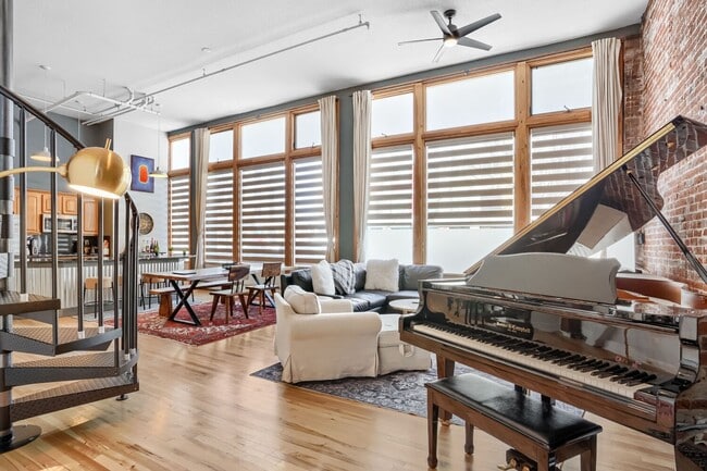 property at 2560 Blake St