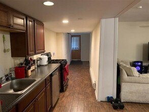 108 Park Ave in Hoboken, NJ - Building Photo - Building Photo