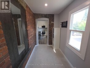 82 Albert St N in Orillia, ON - Building Photo - Building Photo