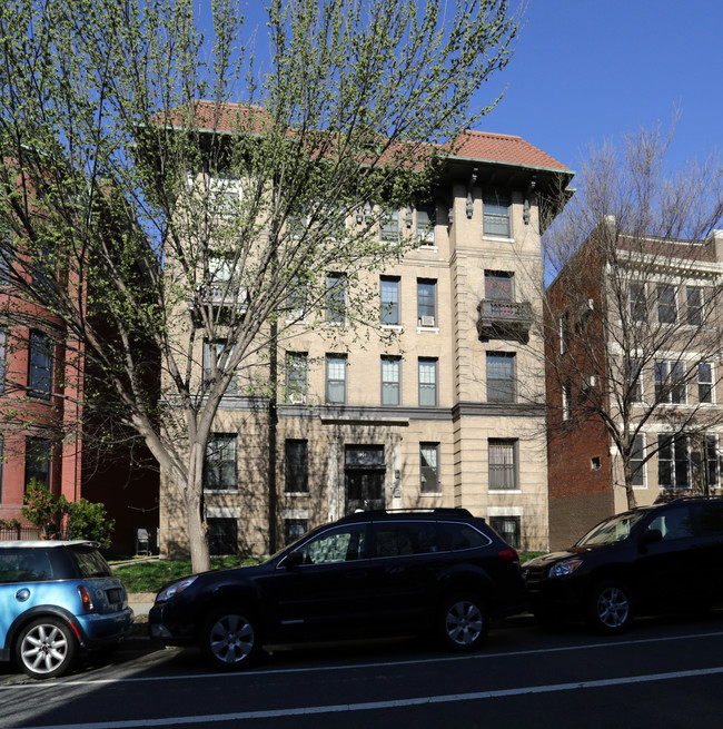 1924 17th St NW in Washington, DC - Building Photo - Building Photo