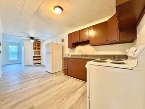123 S Michigan St in Lakeville, IN - Building Photo - Building Photo