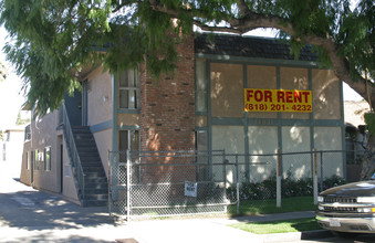 14831 Delano St in Van Nuys, CA - Building Photo - Building Photo