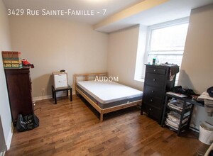 3429 Rue Sainte-Famille in Montréal, QC - Building Photo - Building Photo