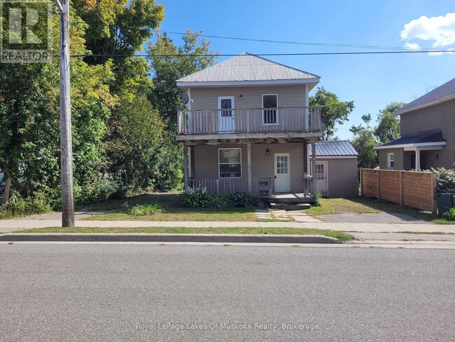 property at 227 Nottawasaga St