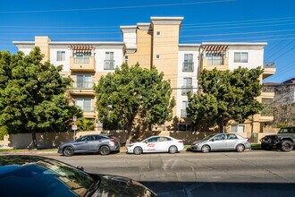 11863 Texas Ave in Los Angeles, CA - Building Photo - Building Photo