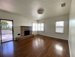 828 Avalon Ct in San Diego, CA - Building Photo - Building Photo