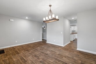 5026 Black Frst Dr in Greensboro, NC - Building Photo - Building Photo