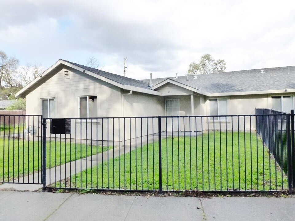 4411 32nd St in Sacramento, CA - Building Photo