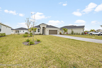 7947 Dobre Wy in Melbourne, FL - Building Photo - Building Photo