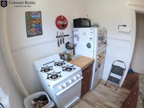 1533 Commonwealth Ave in Boston, MA - Building Photo - Building Photo