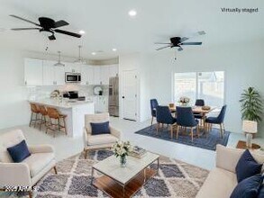 10876 W Torren Dr in Arizona City, AZ - Building Photo - Building Photo