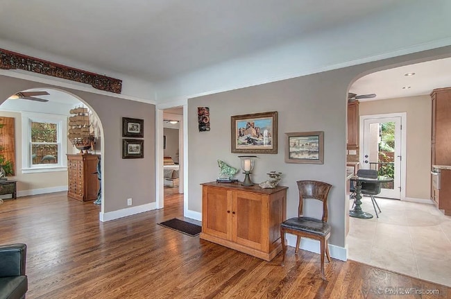 1505 Robinson Ave in San Diego, CA - Foto de edificio - Building Photo