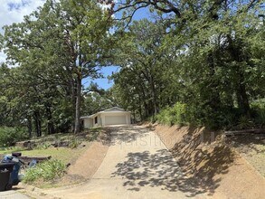 3601 Oakwood Dr in Denison, TX - Building Photo - Building Photo
