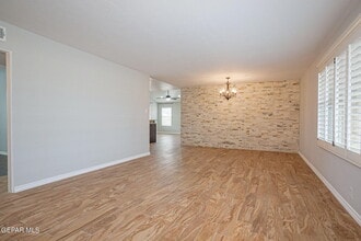 8208 Edgemere Blvd in El Paso, TX - Building Photo - Building Photo
