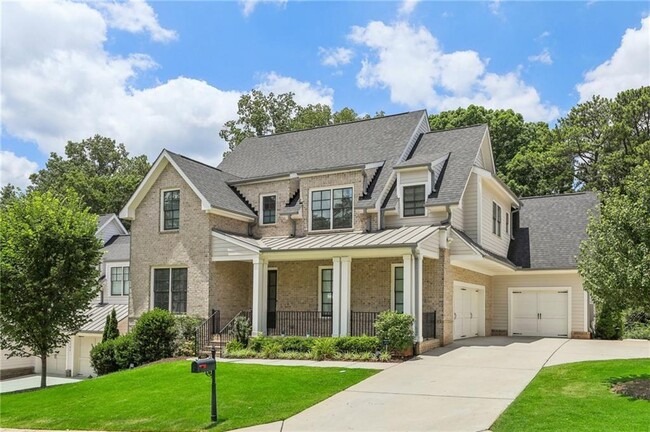 5310 Green Hill Pl NE in Sandy Springs, GA - Foto de edificio - Building Photo