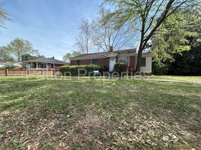 property at 1534 S Kilbourne Rd