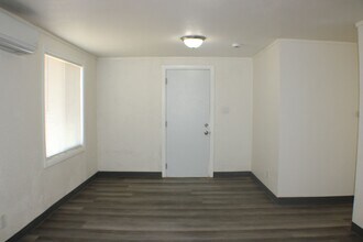 22703 James St in Boron, CA - Building Photo - Building Photo