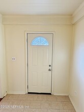 8041 Oakwood St in Jacksonville, FL - Building Photo - Building Photo