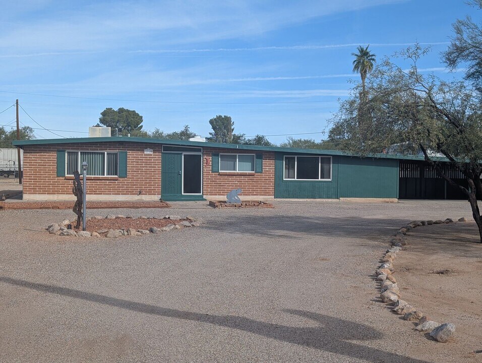 1710 W Avocado St in Tucson, AZ - Building Photo
