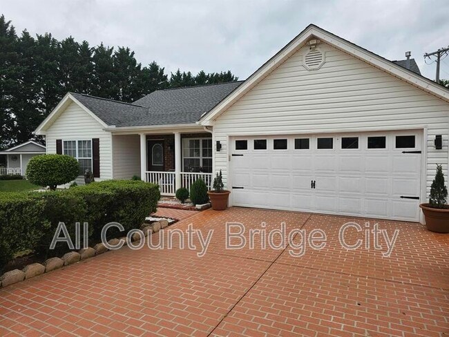 109 Brigantine Ln in Greer, SC - Building Photo - Building Photo