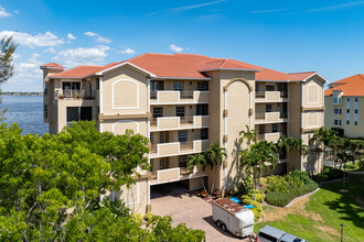 Paradise Pointe in Cape Coral, FL - Building Photo - Building Photo