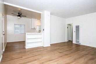 lou600 in Glendale, CA - Foto de edificio - Building Photo