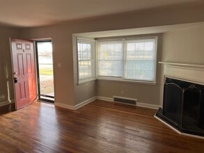 1210 W Murdock St in Wichita, KS - Foto de edificio - Building Photo