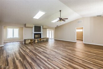 1253 Paradise Way in Venice, FL - Building Photo - Building Photo