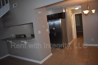 1802 Falconcrest St in Tallahassee, FL - Building Photo - Building Photo