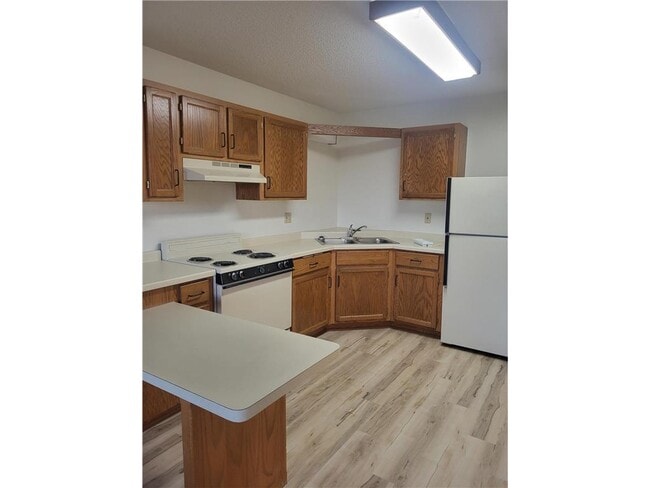 property at 609 Main St S
