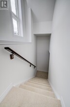 70 Kenesky Dr in Hamilton, ON - Building Photo - Building Photo