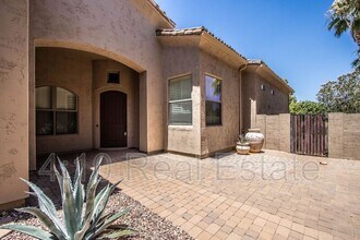 14590 W Hidden Terrace Loop in Litchfield Park, AZ - Building Photo - Building Photo
