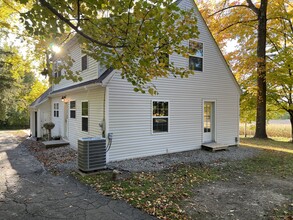 16152 Glen Rd in Mount Vernon, OH - Building Photo - Building Photo
