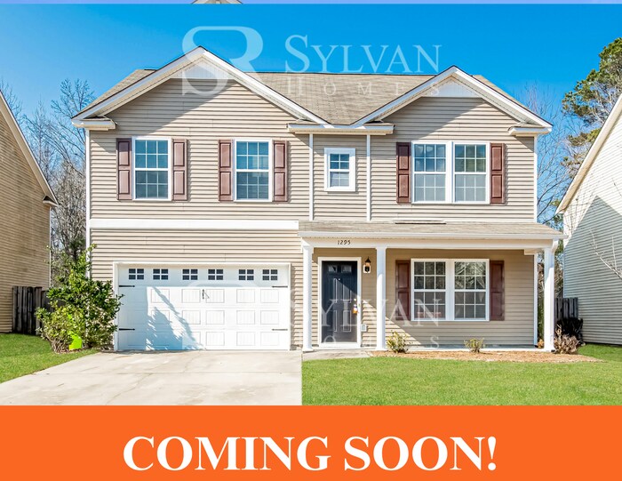 1295 Green Turf Ln in Elgin, SC - Foto de edificio