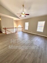 7 Lee Way in Taylors, SC - Building Photo - Building Photo