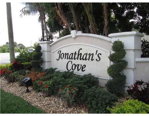 property at 4584 Palmbrooke Cir