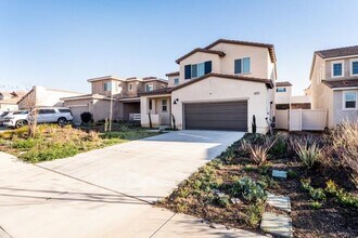 36925 Buccella Ln in Beaumont, CA - Building Photo - Building Photo