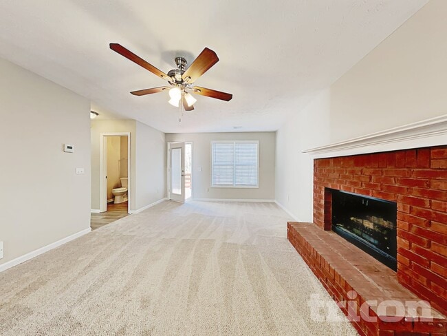 1417 Stream Walk in Loganville, GA - Building Photo - Building Photo