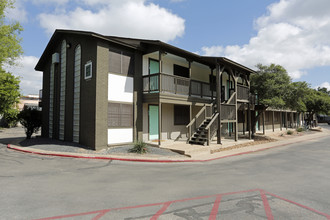 Mesh Apartments in Austin, TX - Building Photo - Building Photo