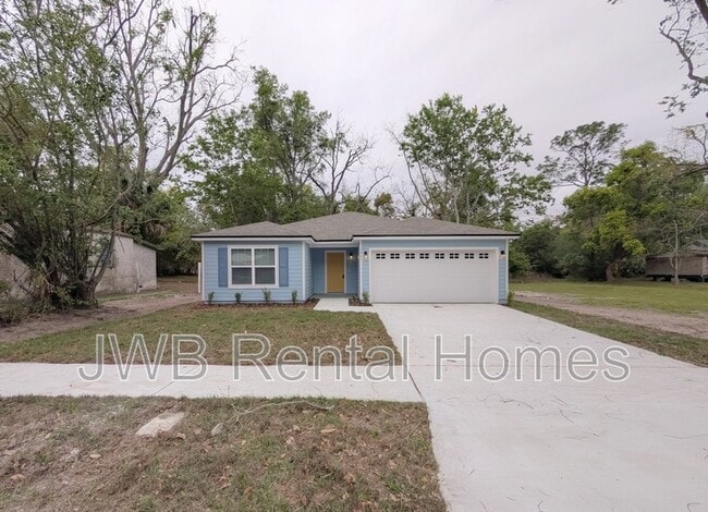 1667 Helena St in Jacksonville, FL - Building Photo - Building Photo