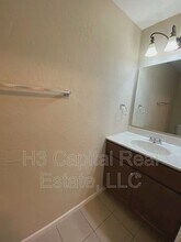 112 Sunnyside St in O'Fallon, IL - Building Photo - Building Photo