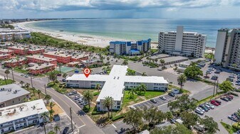 7050 Sunset Way in St Pete Beach, FL - Building Photo