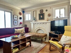 4166 S Harvard Blvd in Los Angeles, CA - Building Photo - Building Photo