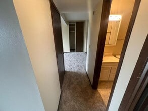 2217 8th Ave in Monroe, WI - Building Photo - Building Photo