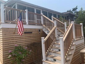 507 Bayberry Walk in Ocean Beach, NY - Building Photo