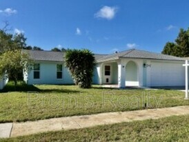 11950 107th Ave N in Largo, FL - Building Photo