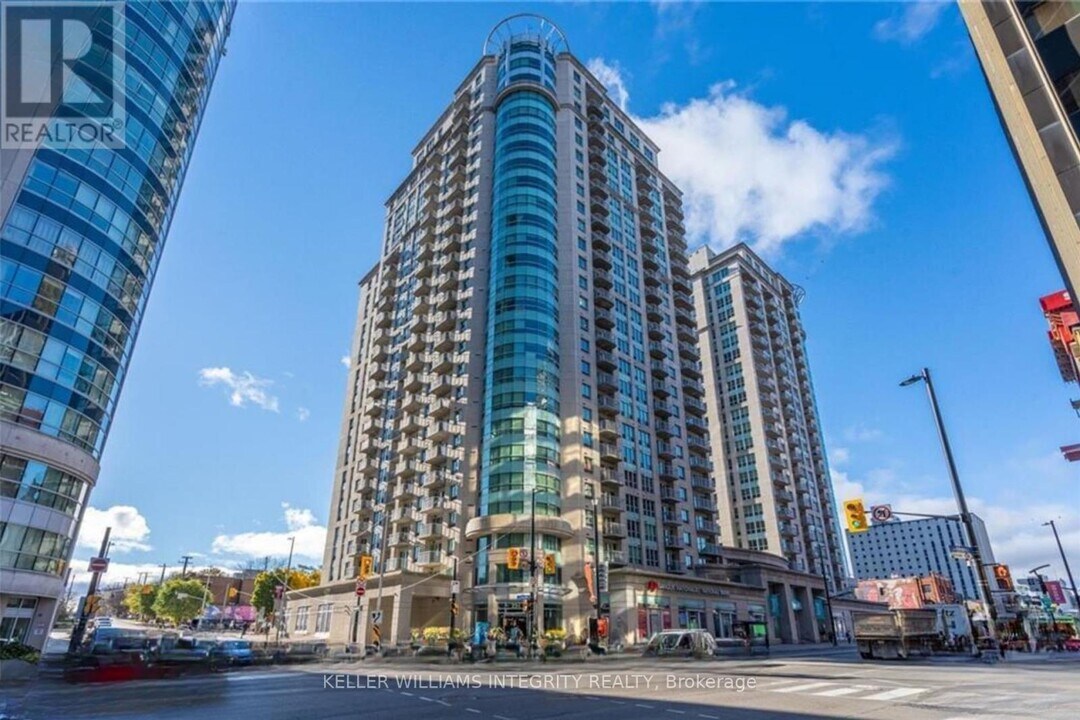 234-234 Rideau St in Ottawa, ON - Building Photo