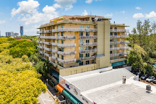 Marbella Condominiums in Miami, FL - Foto de edificio - Building Photo