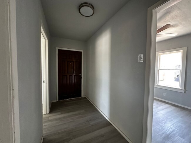 15 N Bell St in San Angelo, TX - Building Photo - Building Photo