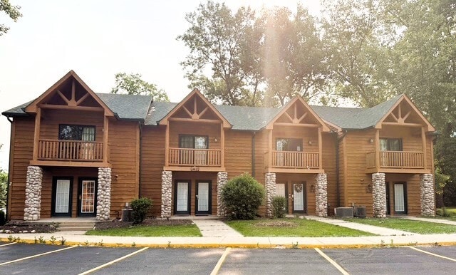 property at 2643 IL-178